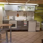 Apartment Il Soppalco, Cozy Open Space With Loft In Center Como